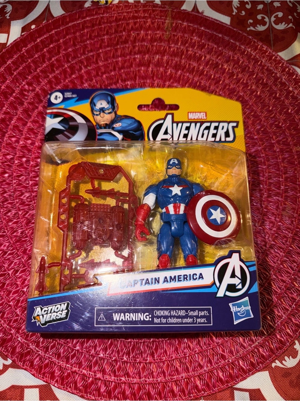 Marvel Avengers Captain America Action Figure - Blue, Red & White